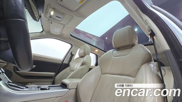 Land Rover Range Rover Evoque 2.0 TD4 SE