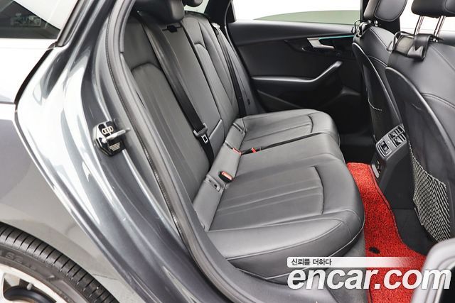 Audi A4 40 TFSI Premium