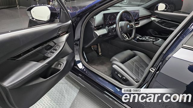 BMW 5-Series 523d M Sport