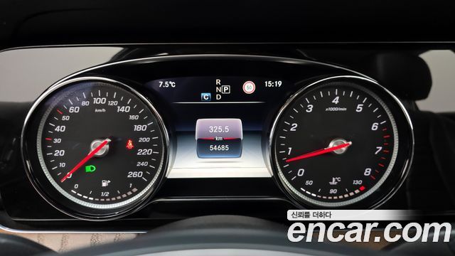 Mercedes-Benz E-Class E300 Exclusive
