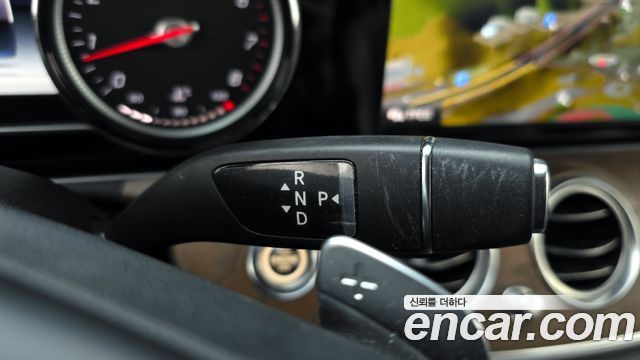 Mercedes-Benz E-Class E300 Exclusive