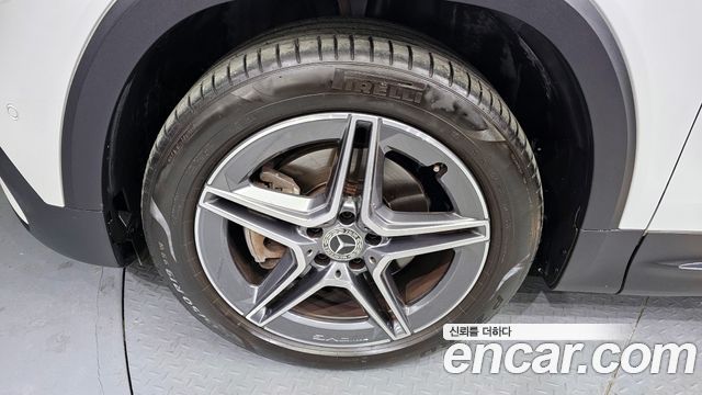 Mercedes-Benz GLB-Class GLB250 4MATIC