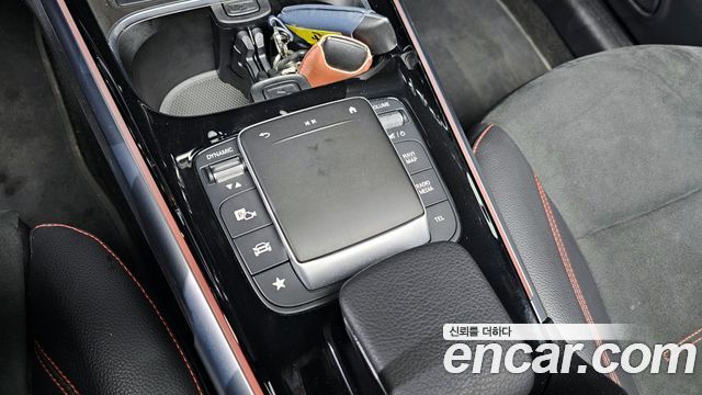 Mercedes-Benz GLB-Class GLB250 4MATIC