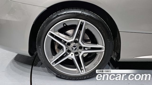Mercedes-Benz C-Class C200 Coupe