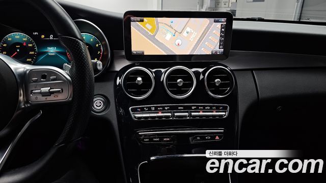 Mercedes-Benz C-Class C200 Coupe