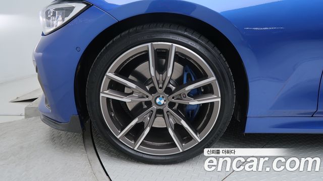 BMW 3-Series M340i Performance