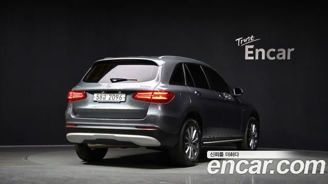 Mercedes-Benz GLC-Class GLC350e 4MATIC