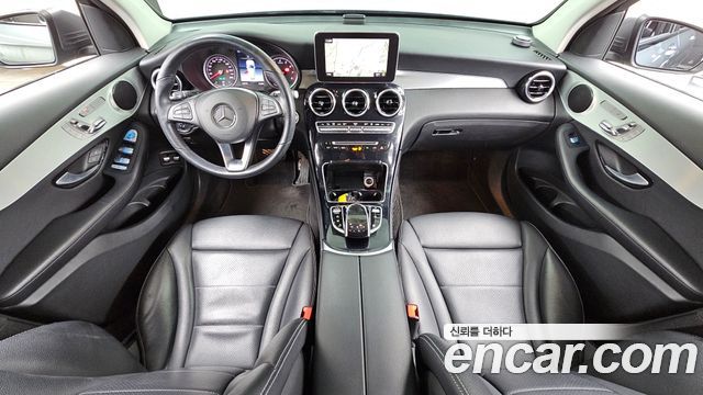 Mercedes-Benz GLC-Class GLC350e 4MATIC