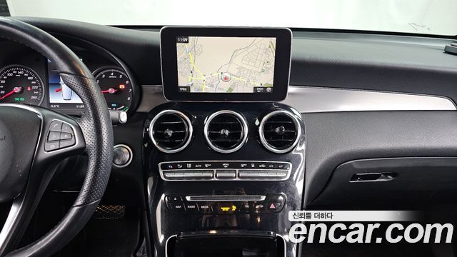 Mercedes-Benz GLC-Class GLC350e 4MATIC