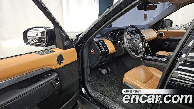 Land Rover Discovery 3.0 TD6 First Edition