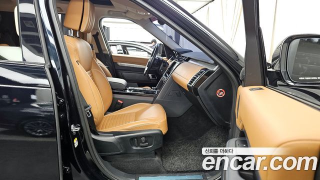 Land Rover Discovery 3.0 TD6 First Edition