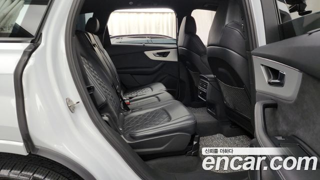 Audi Q7 55 TFSI Quattro Premium