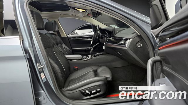 BMW 5-Series 530i Luxury Plus