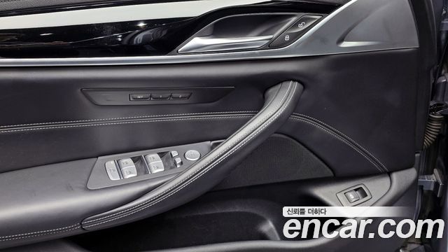 BMW 5-Series 530i Luxury Plus