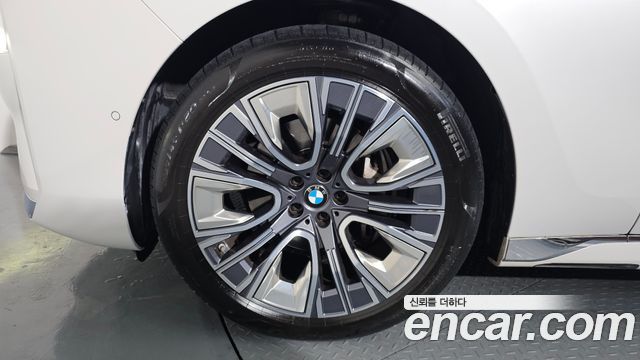 BMW 7-Series 740d xDrive Design Pure Excellence