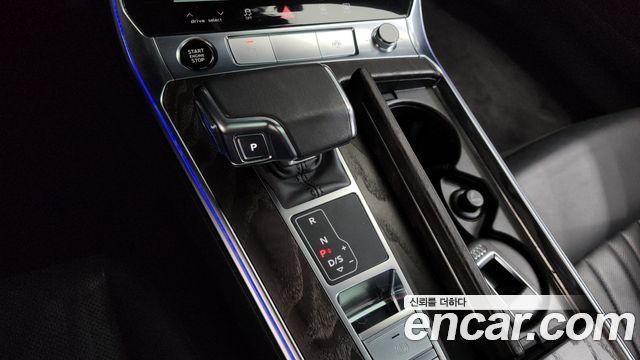 Audi A6 45 TFSI Premium