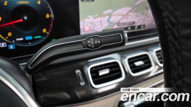 Mercedes-Benz GLE-Class GLE300d 4MATIC