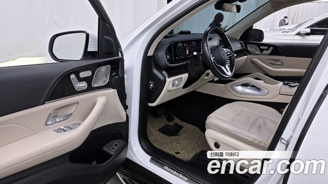 Mercedes-Benz GLE-Class GLE300d 4MATIC