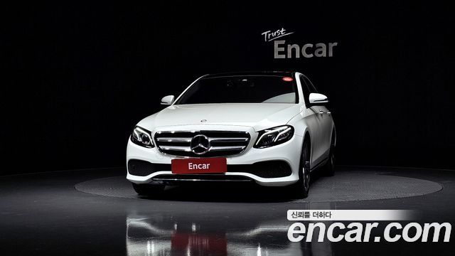 Mercedes-Benz E-Class E300 Avantgarde