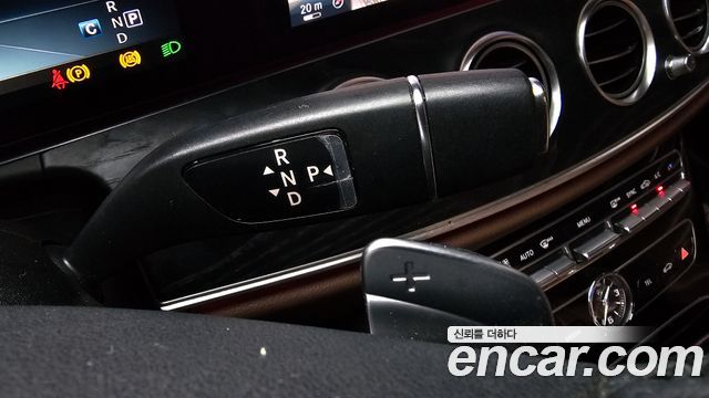 Mercedes-Benz E-Class E300 Avantgarde