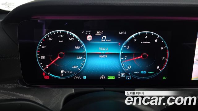 Mercedes-Benz E-Class E350 4MATIC AMG Line Edition