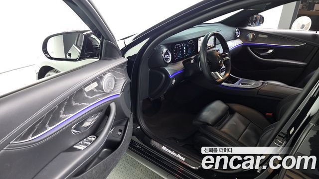 Mercedes-Benz E-Class E350 4MATIC AMG Line Edition