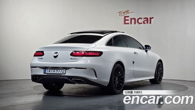 Mercedes-Benz E-Class E450 4MATIC Coupe