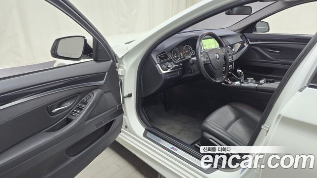 BMW 5-Series 520d xDrive M Aero Dynamic