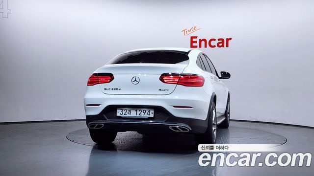 Mercedes-Benz GLC-Class GLC220 d 4MATIC Premium Coupe
