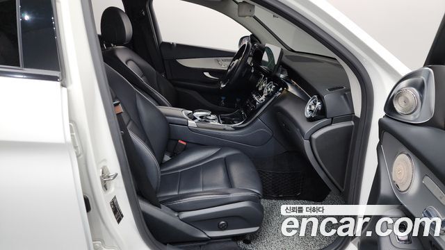 Mercedes-Benz GLC-Class GLC220 d 4MATIC Premium Coupe