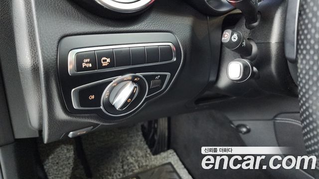 Mercedes-Benz GLC-Class GLC220 d 4MATIC Premium Coupe