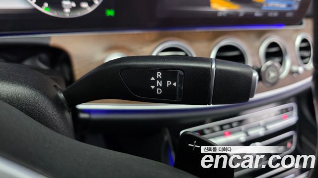 Mercedes-Benz E-Class E300e Exclusive