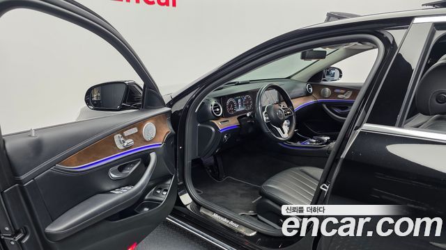 Mercedes-Benz E-Class E300e Exclusive
