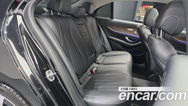 Mercedes-Benz E-Class E300e Exclusive