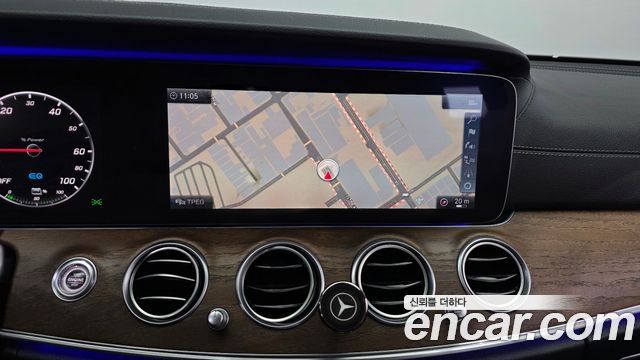 Mercedes-Benz E-Class E300e Exclusive