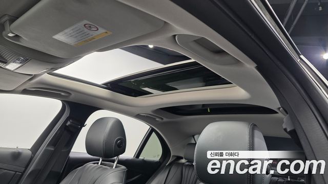 Mercedes-Benz E-Class E300e Exclusive