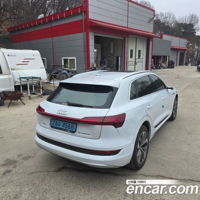 Audi e-tron 55 Quattro