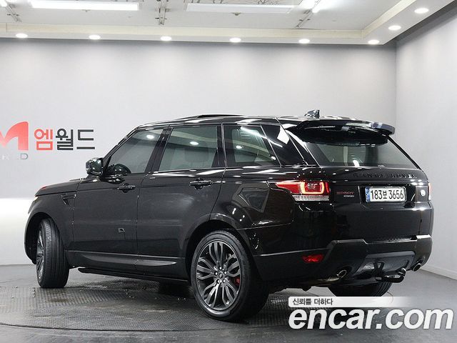Land Rover Range Rover Sport 3.0 SDV6 HSE Dynamic