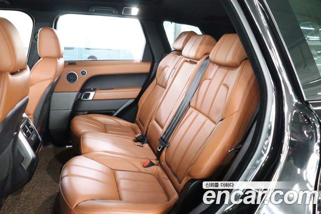 Land Rover Range Rover Sport 3.0 SDV6 HSE Dynamic