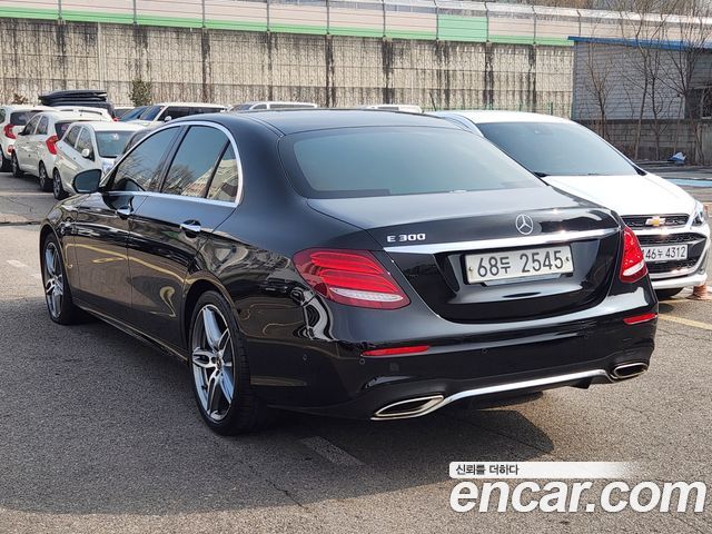 Mercedes-Benz E-Class E300 AMG Line
