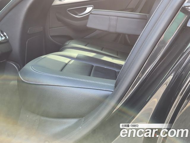Mercedes-Benz E-Class E300 AMG Line