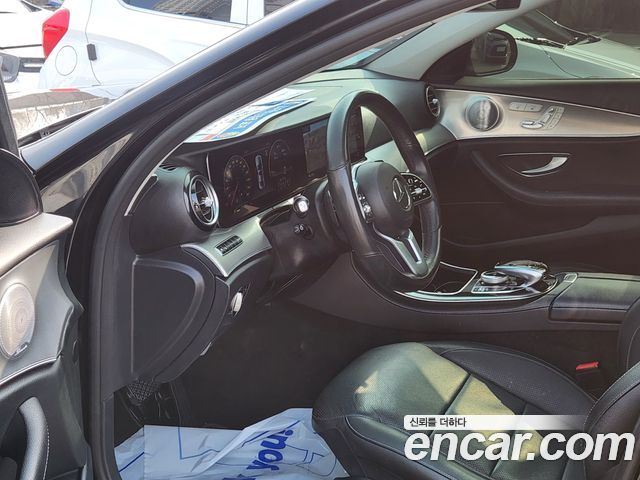 Mercedes-Benz E-Class E300 AMG Line