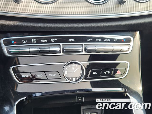Mercedes-Benz E-Class E300 AMG Line