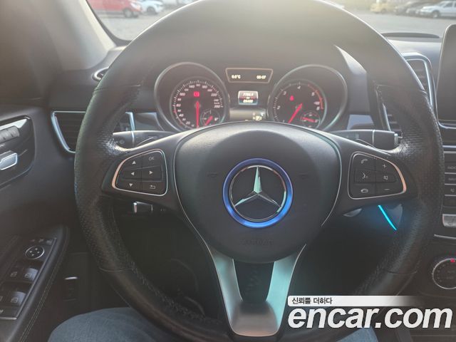 Mercedes-Benz GLE-Class GLE350 d 4MATIC
