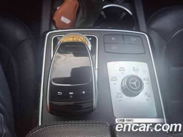 Mercedes-Benz GLE-Class GLE350 d 4MATIC