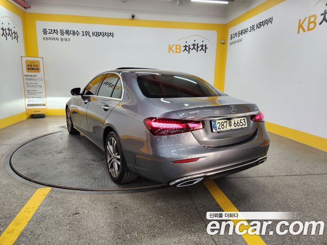 Mercedes-Benz E-Class E350 4MATIC Avantgarde