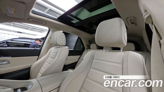Mercedes-Benz GLE-Class GLE350e 4MATIC