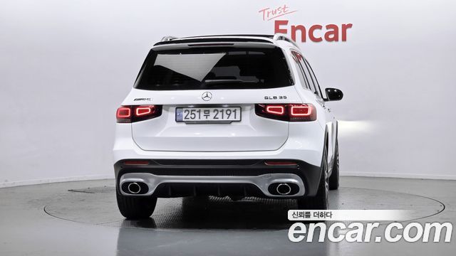 Mercedes-Benz GLB-Class AMG GLB35 4MATIC