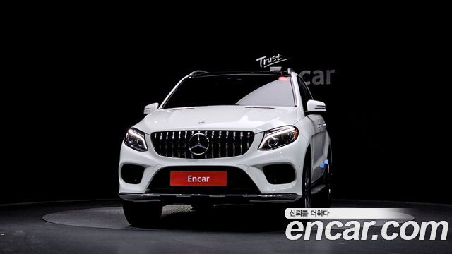 Mercedes-Benz GLE-Class GLE350 d 4MATIC Premium
