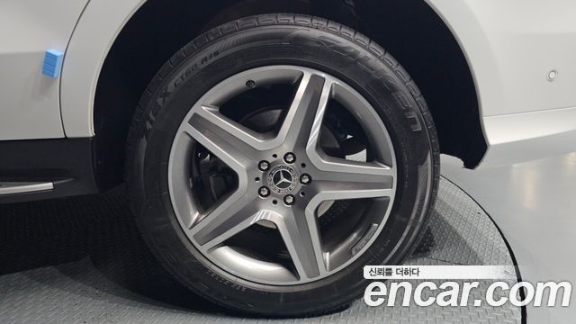 Mercedes-Benz GLE-Class GLE350 d 4MATIC Premium